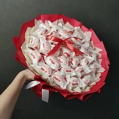 Букет из конфет &quot; Рафаэлло &quot;