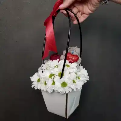 Мишка на полянке
